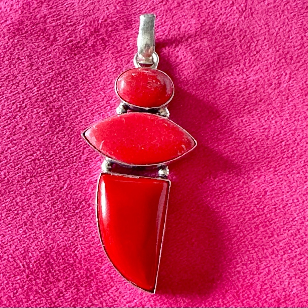 Artisan Handcrafted RED CORAL Three-Stone Silver Pendant 4330 - Picture 13 of 15
